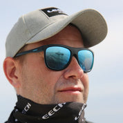 CASQUETTE BADGE GRIS